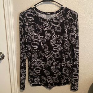 Long sleeve undershirt